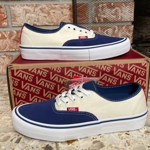 Best 25+ Deals for Mens Navy Blue Vans Shoes | Poshmark